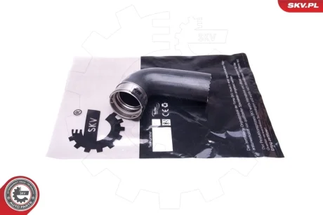 Патрубок інтеркулера BMW 5 (E60, E61) 535 d SKV GERMANY 43SKV415