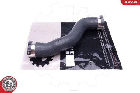 Патрубок інтеркулера MERCEDES-BENZ CLS C-Class E-Class SKV GERMANY 43SKV420