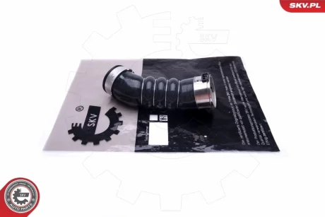 Патрубок інтеркулера BMW X6 (E71, E72) SKV GERMANY 43SKV437