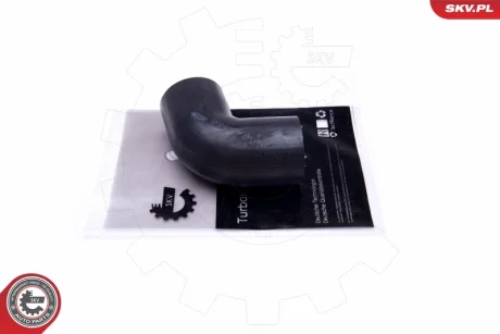 Патрубок інтеркулера AUDI A4 SEAT Exeo ST 1.8 T SKV GERMANY 43SKV453