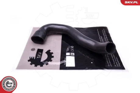 Патрубок інтеркулера AUDI Q5 2.0 TDI SKV GERMANY 43SKV455