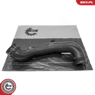 Патрубок повітряного фільтра, впускний BMW X5 X6 SKV GERMANY 54SKV817