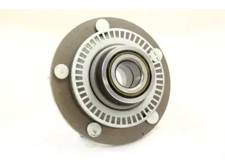 Подшипник колесный с ступицей STARLINE LO 23590