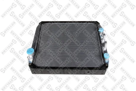 Радіатор охолодження двигуна (4 РЯДНИЙ) STELLOX 8103477SX