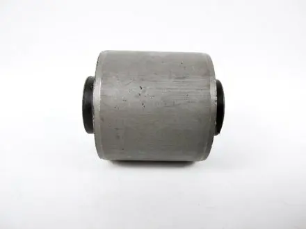 Сайлентблок зад. цапфы SUBARU 20254-FG010