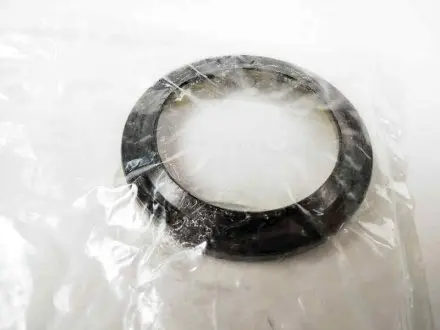 Сальник распределитель SUBARU 28015AA1108A