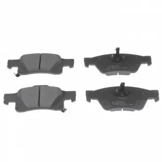 Тормозные колодки (задние) Jeep Grand Cherokee 09-/Dodge Durango 10- SWAG 33102657