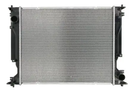 Радіатор двигуна (мкпп) LEXUS IS II 2.2D 08.05-07.12 THERMOTEC D72068TT