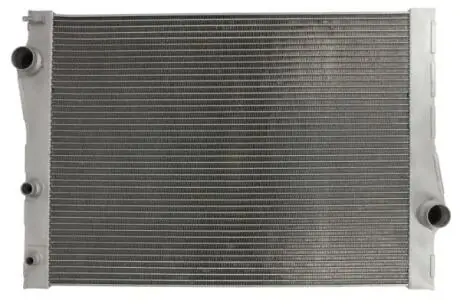 Радіатор THERMOTEC D7B038TT