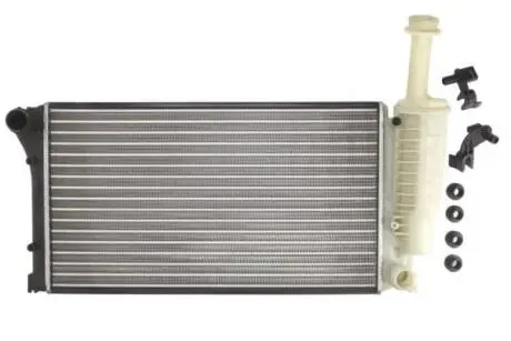 Радиатор THERMOTEC D7F049TT