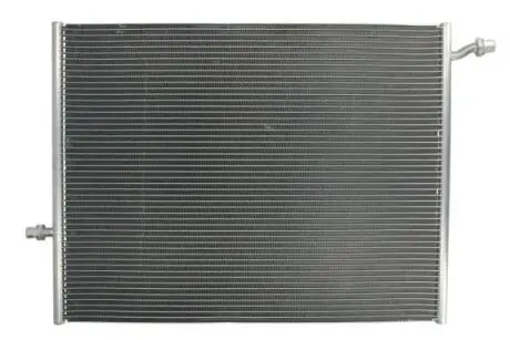 Радиатор двигателя THERMOTEC D7M069TT