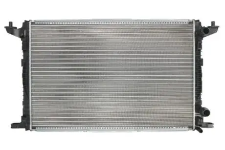 Радиатор THERMOTEC D7W082TT
