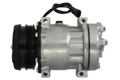 Компресор кондиціонера (R134a) CASE IH 110, 115, 120, 125, 130, 140 NEW HOLLAND TS100A 2WD, TS100A 4WD, TS110A, TS115A 2WD, TS115A 4WD, TS125A 2WD, TS125A 4WD, TS135A 2WD, TS135A 4WD THERMOTEC KTT090292