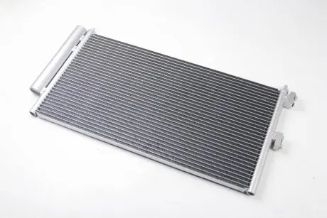 Радиатор кондиционера THERMOTEC KTT110191