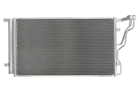 Конденсатор кондиціонера (з осушувачем) HYUNDAI I40 I, I40 I CW 1.6/2.0 07.11-05.19 THERMOTEC KTT110794