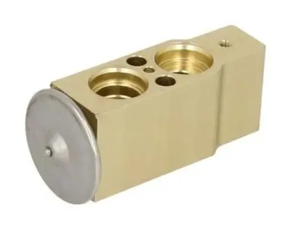 Клапан кондиционера THERMOTEC KTT140029