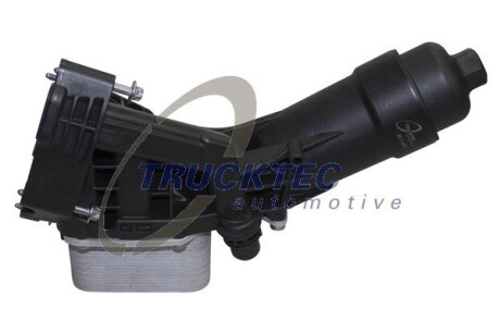 Корпус фільтра масляного BMW 3 (F30/F80)/5 (F10/G30/F90) 2.0D 12- B32/B37/B38/B42/B47 TRUCKTEC 08.18.053