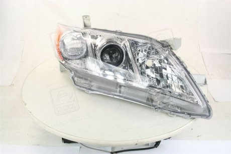 Фара пра. TOY CAMRY 06- (вір-во) TYC 20-6757-01-1N