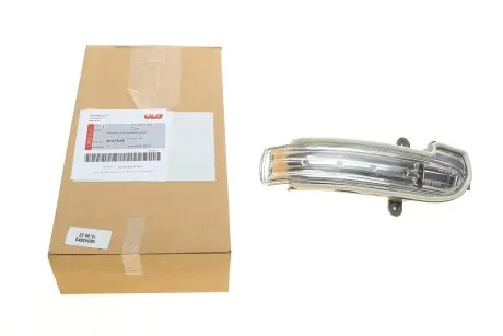 Повторитель поворота на зеркало MB C-class (W203) 04-07 (L) ULO 3037029