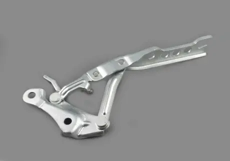 Елемент капота VAG 3T0 823 302B