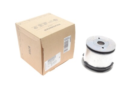 Сайлентблок балки (задньої) VW Touareg 02-10 VAG 7L0599035F