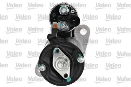 Стартер VW POLO 1,4TDI 05- Valeo 438408