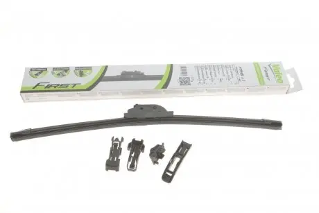 Щетка стеклоочистителя (450мм)) VW Touran/Passat/Golf VII/Caddy II-IV 81- Valeo 575003