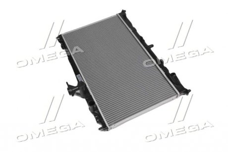 Радиатор охлаждения Mazda 6 1.8/2.0 02-07 (МКПП) Valeo 735053 (фото 1)