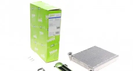 Радиатор печки Valeo 812007