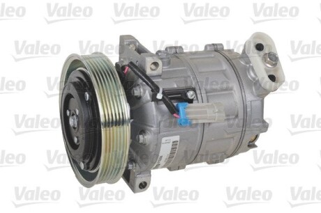 Компрессор кондиционера Valeo 813255