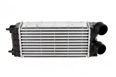 Интеркуллер Valeo 818226