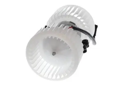 Моторчик пічки BMW X5 (E53) 01-06 (M57/M54)/5 (E39) 95-04 (M47/M52/M54//M57) Valeo 884569