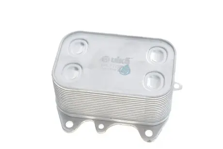 Радиатор масляный Skoda Fabia (11-),Octavia (09-13)/VW Crafter (12-),Golf (09-),Jetta (06-),Passat (09-),Polo (10-),Tiguan (08-) Vika 11170562001