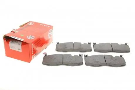 Колодки гальмівні (передні) BMW X5 (F15/F85)/X6 (F16/F86) 4.4 14-18 (Brembo) (з датчиком) ZIMMERMANN 25300.190.1